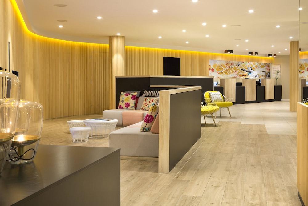 Citadines Ramblas Barcelona Exterior foto